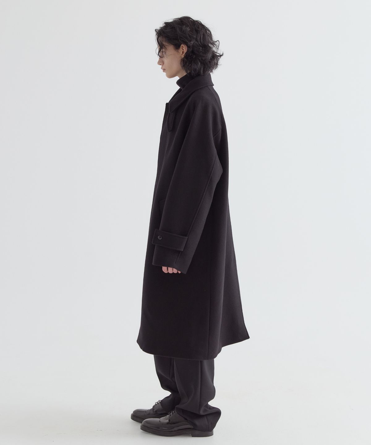 이지오(EZIO) Wool Blend Balmacan Coat_Black