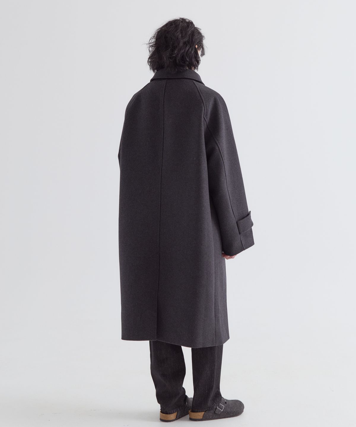 이지오(EZIO) Wool Blend Balmacan Coat_Charcoal