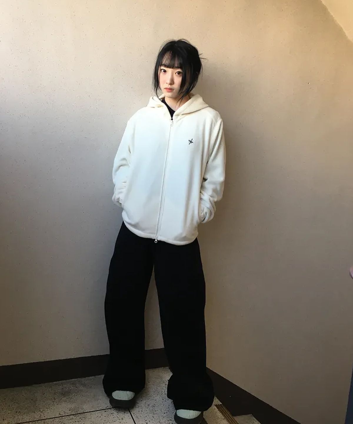 로우그(RAWGUE) 폴라 플리스 후디 집업_아이보리