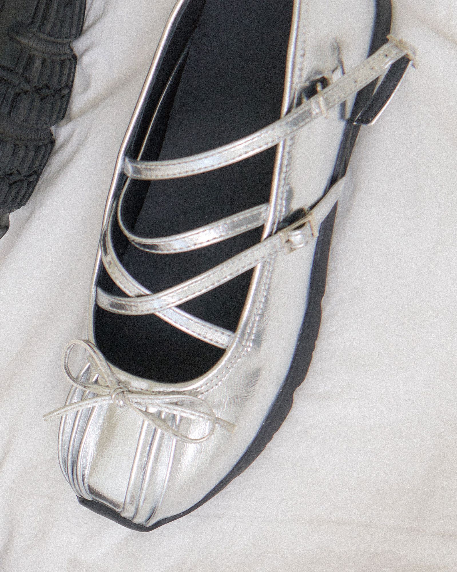 MUSINSA | TAGTRAUME Eronne Eron Ribbon Shirring Buckle Mary Jane