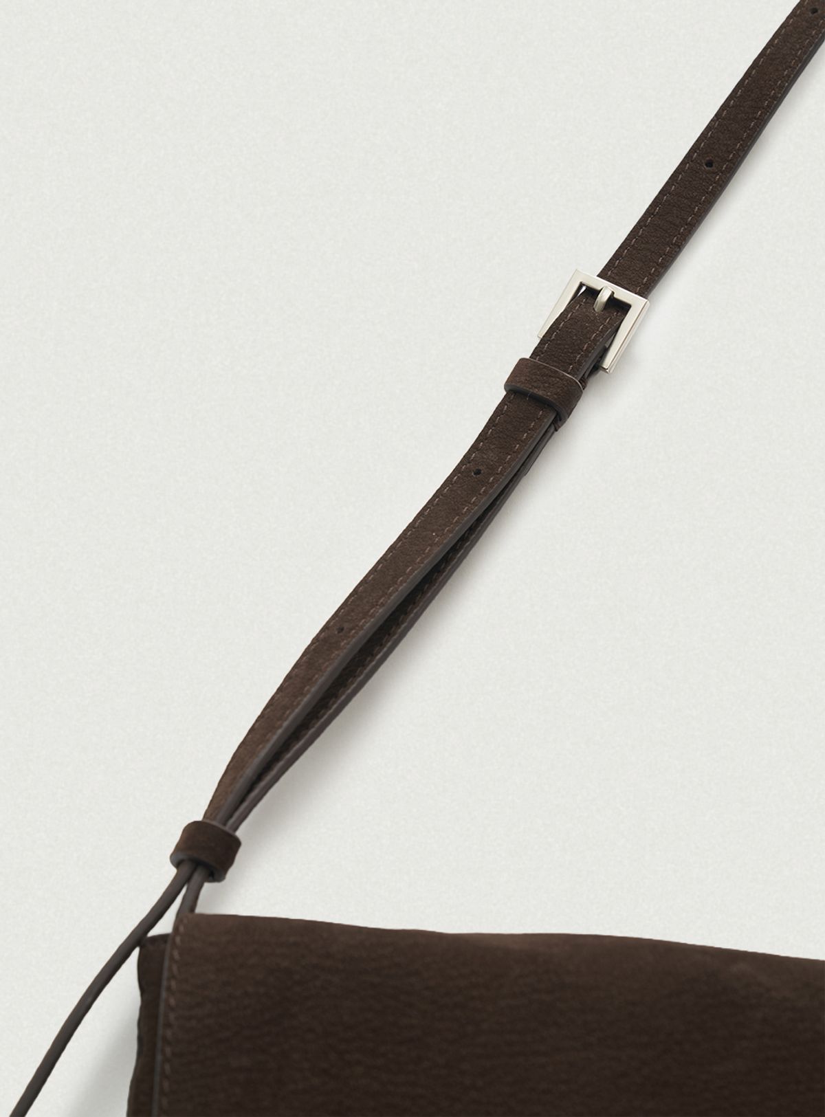 더바넷(THEBARNNET) Olve Nubuck Shoulder Bag