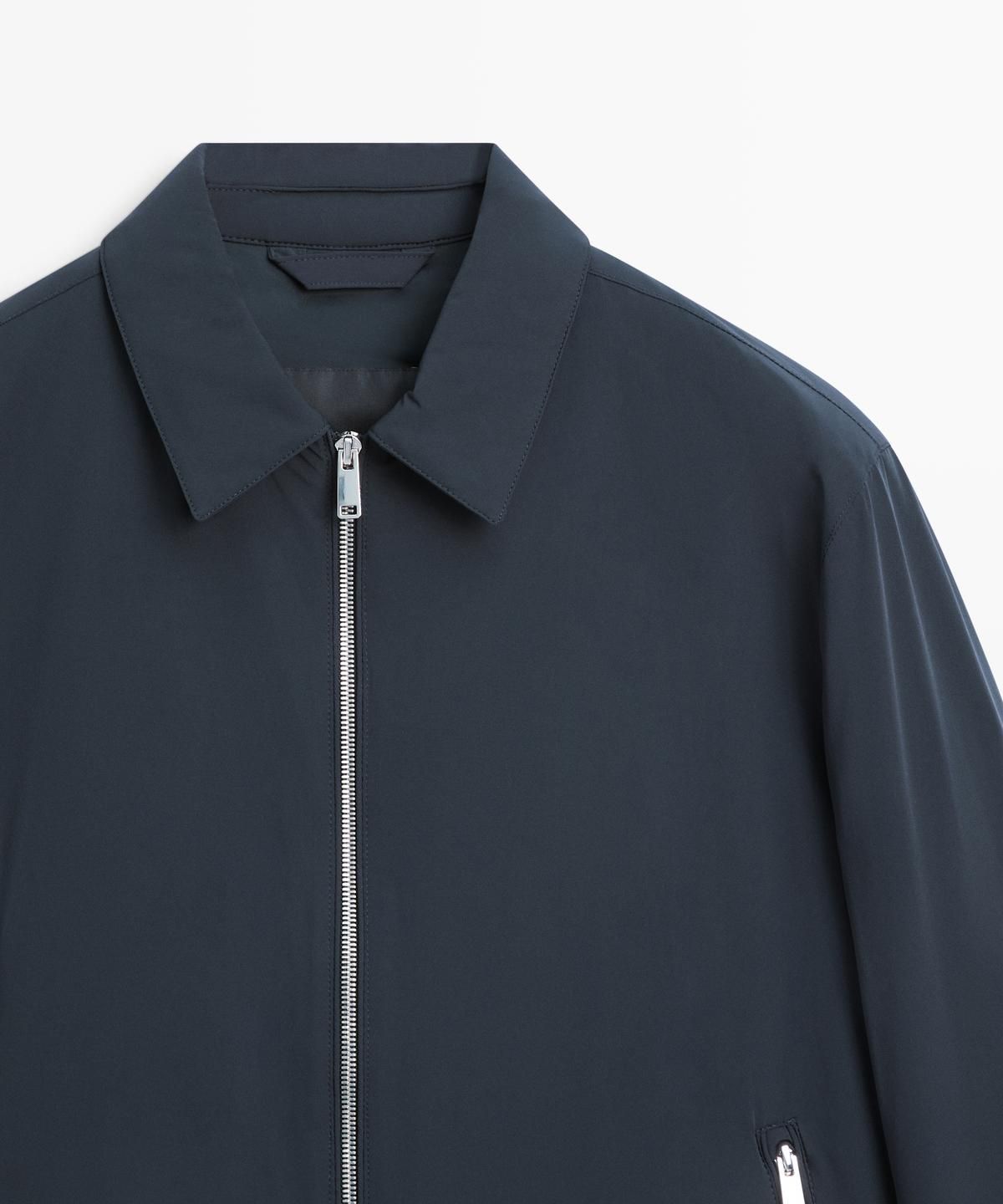마시모두띠(MASSIMO DUTTI) 포켓 디테일 쇼트 재킷