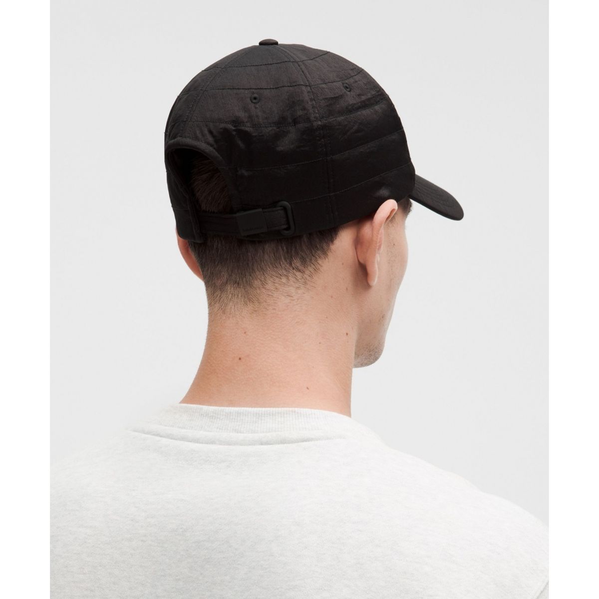 룰루레몬(LULULEMON) 유니섹스 인설레이티드 볼 캡  BLK