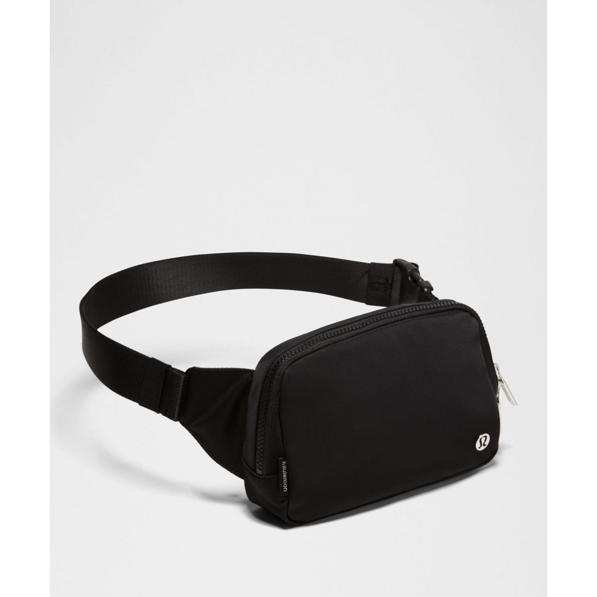 룰루레몬(LULULEMON) 에브리웨어 벨트백 라지 2L  BLK SLVR