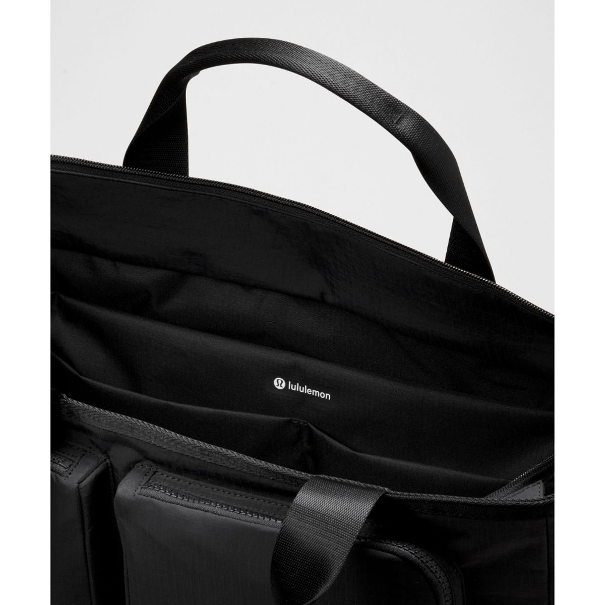 룰루레몬(LULULEMON) 멀티 포켓 토트백 19.5L  BLK GGRE SILD