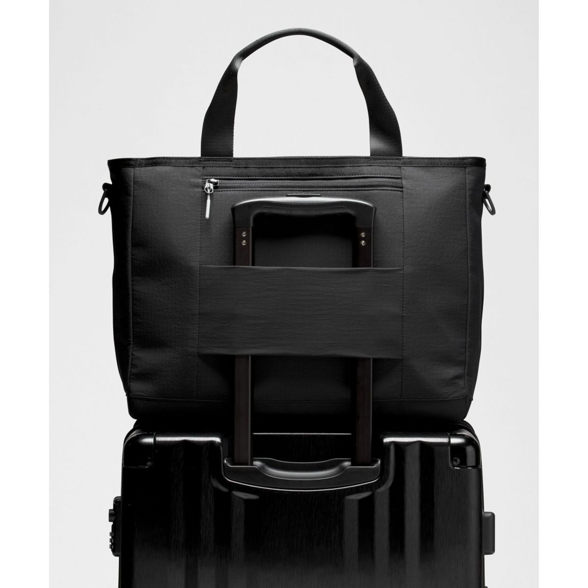 룰루레몬(LULULEMON) 멀티 포켓 토트백 19.5L  BLK GGRE SILD