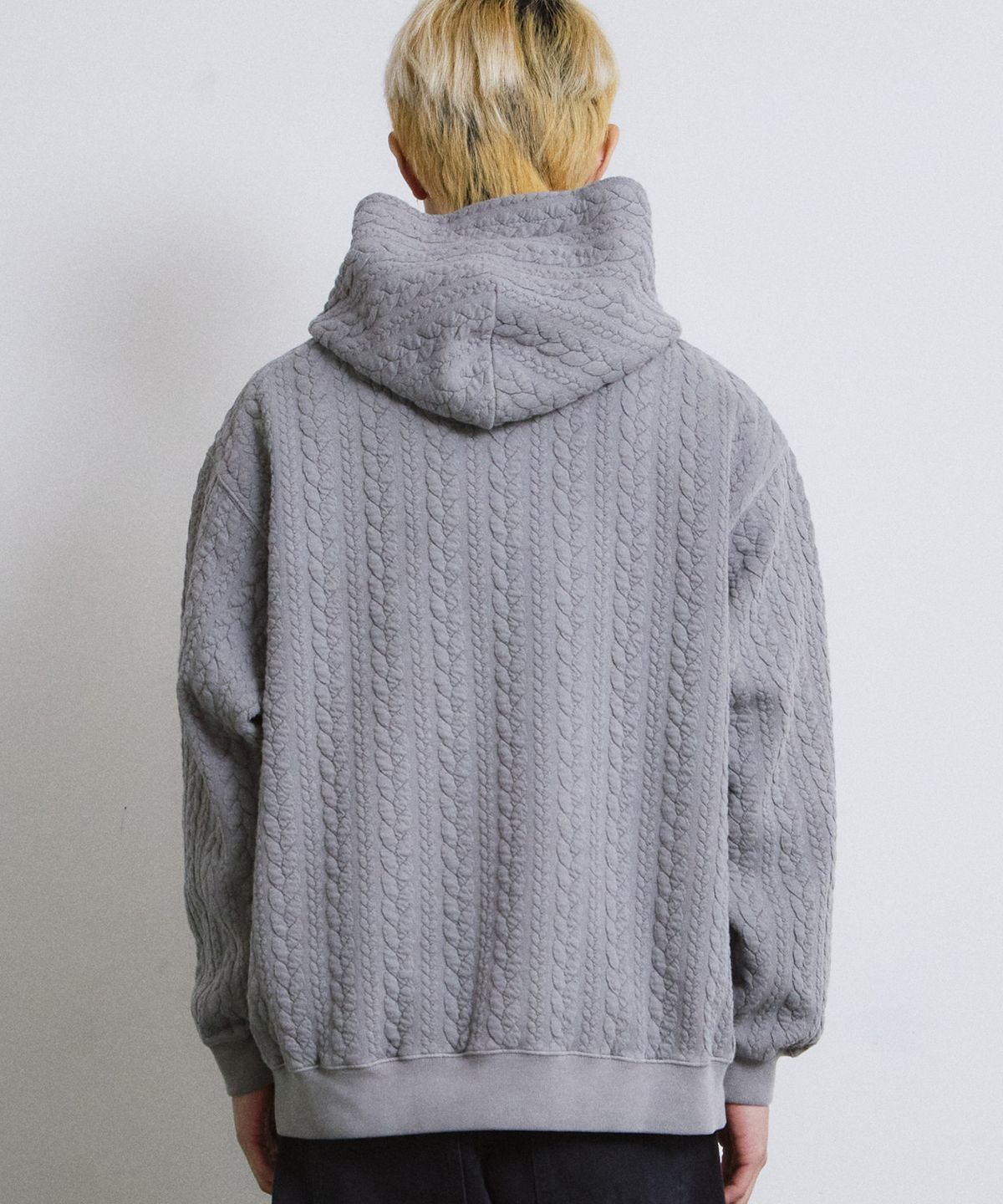 에이던엠(ADERNM) GRANPA COZY CABLE  HOODIE (GRAY)