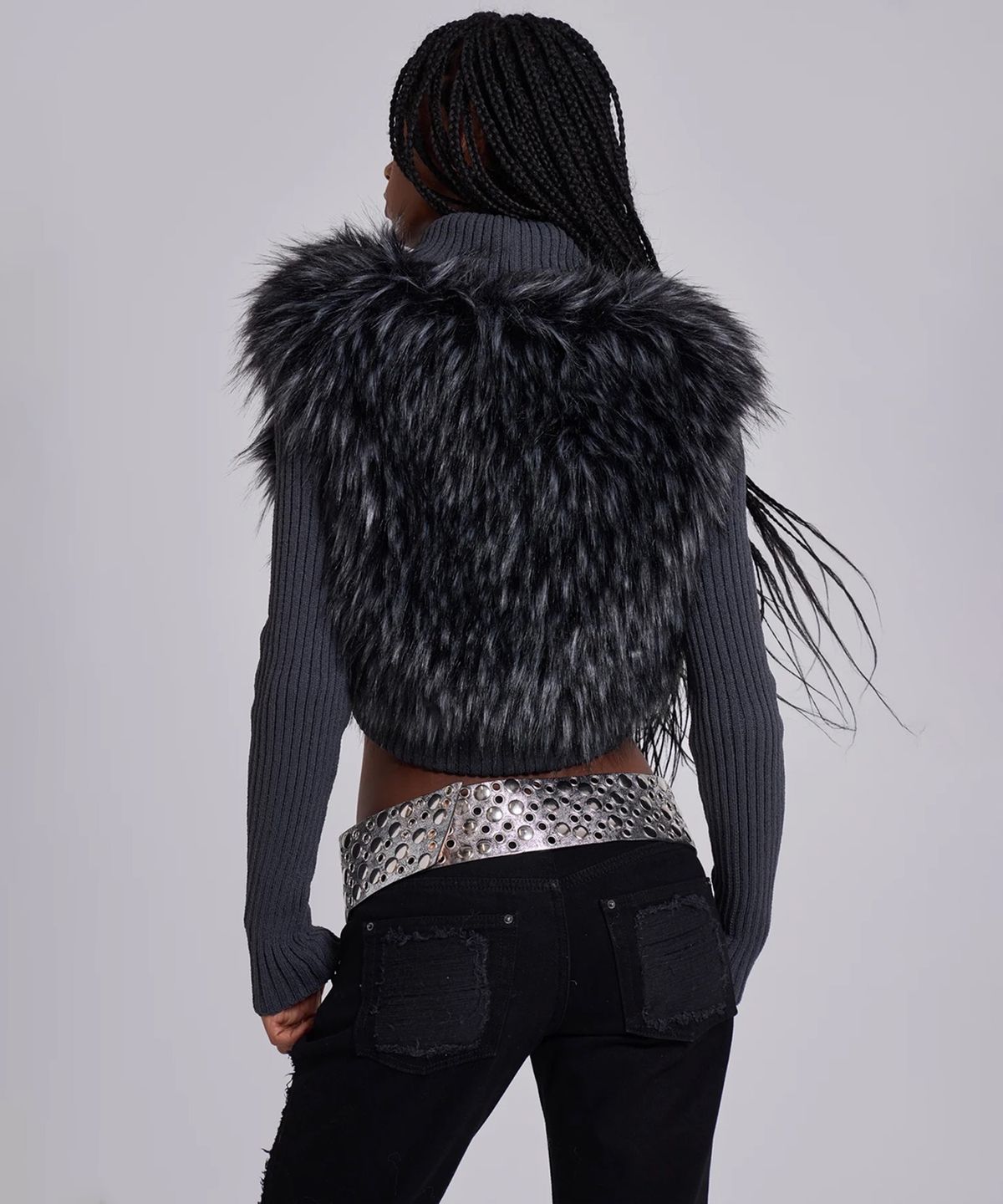 제이디드 런던(JADED LONDON) (W) 롱슬리브 니트 포 퍼 슈러그 블랙 LONGSLEEVE KNIT FAUX FUR SHRUG BLACK