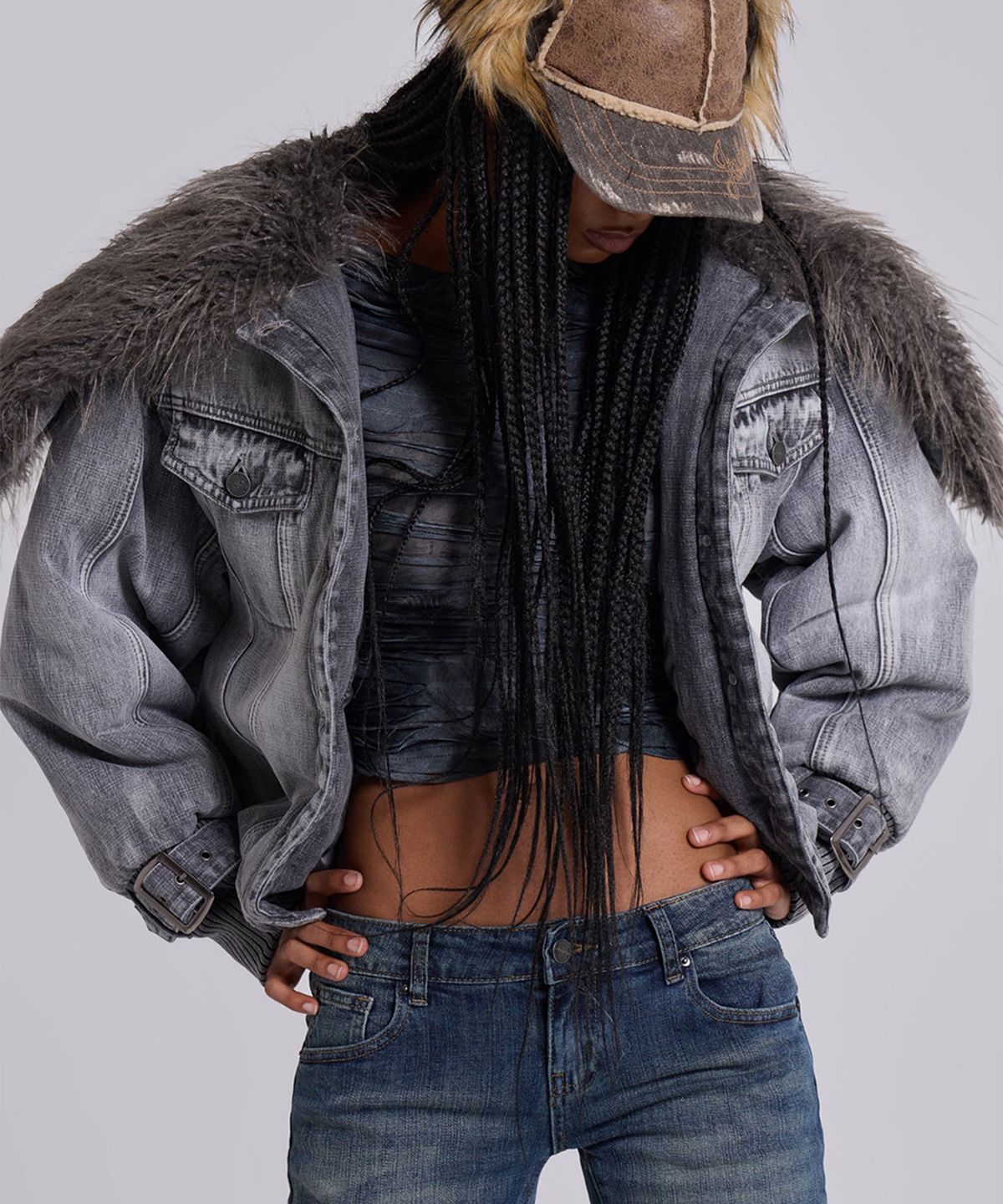 제이디드 런던(JADED LONDON) (U) 앨로이 데님 봄버 재킷 위드 포 퍼 칼라 멀티 ALLOY DENIM BOMBER JACKET WITH FAUX FUR COLLAR MULTI