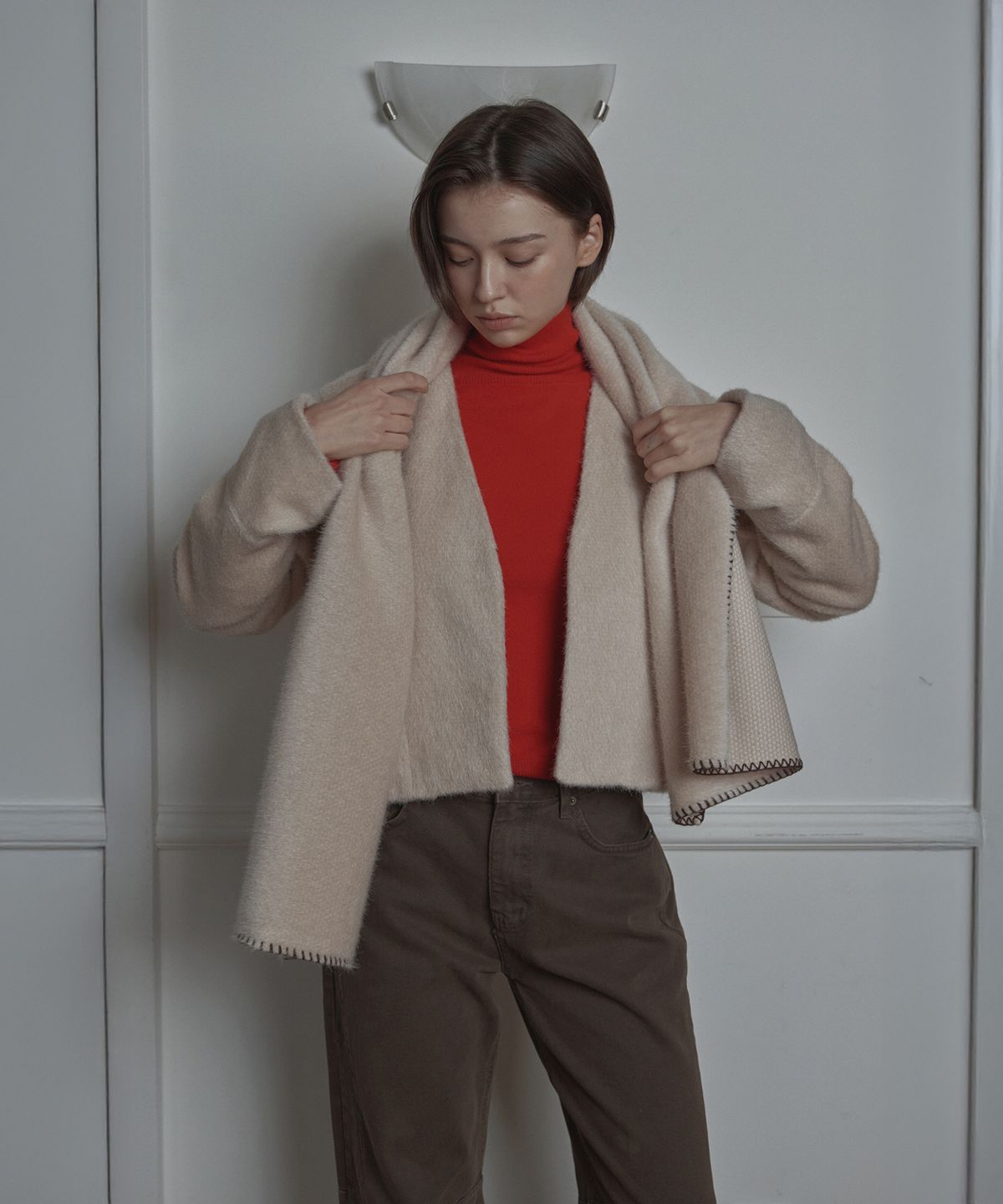 포에트서울(POETSEOUL) button hole stitch muffler_cream