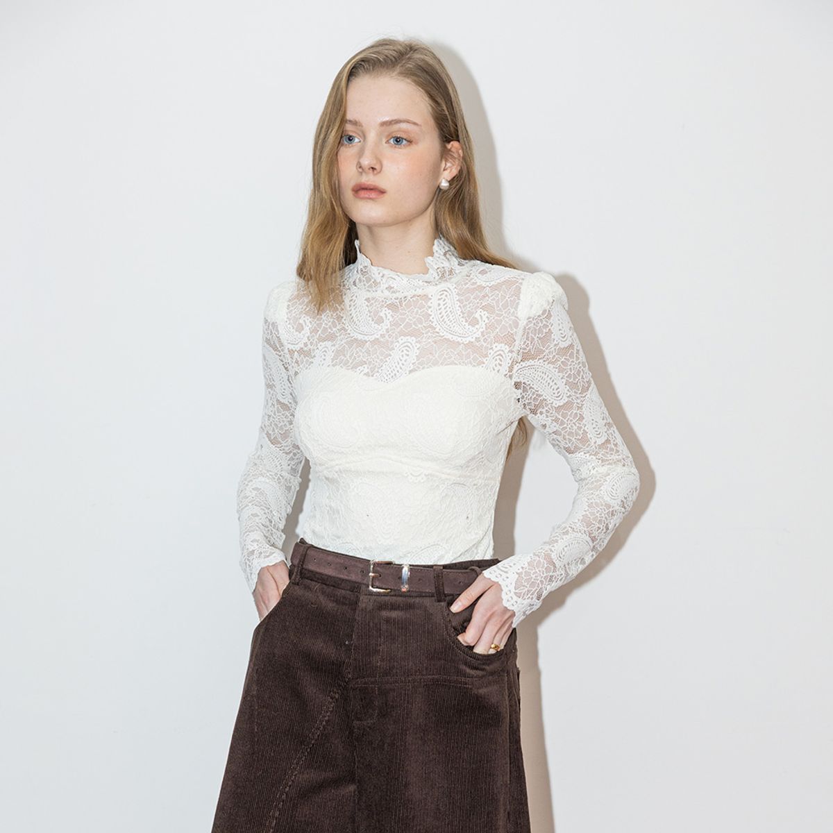 던드롭(DUNDROP) DD_Lace pattern long sleeves top_2color