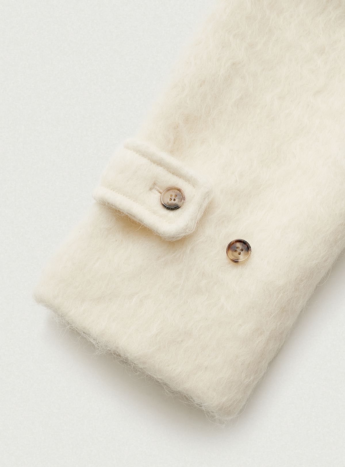 더바넷(THEBARNNET) Snow White Half Balmacaan Coat