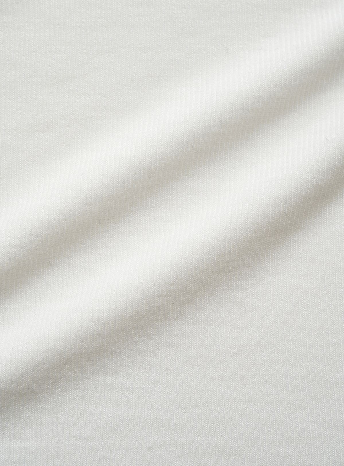 더바넷(THEBARNNET) Aimee Slim Layered T-shirt_Ivory