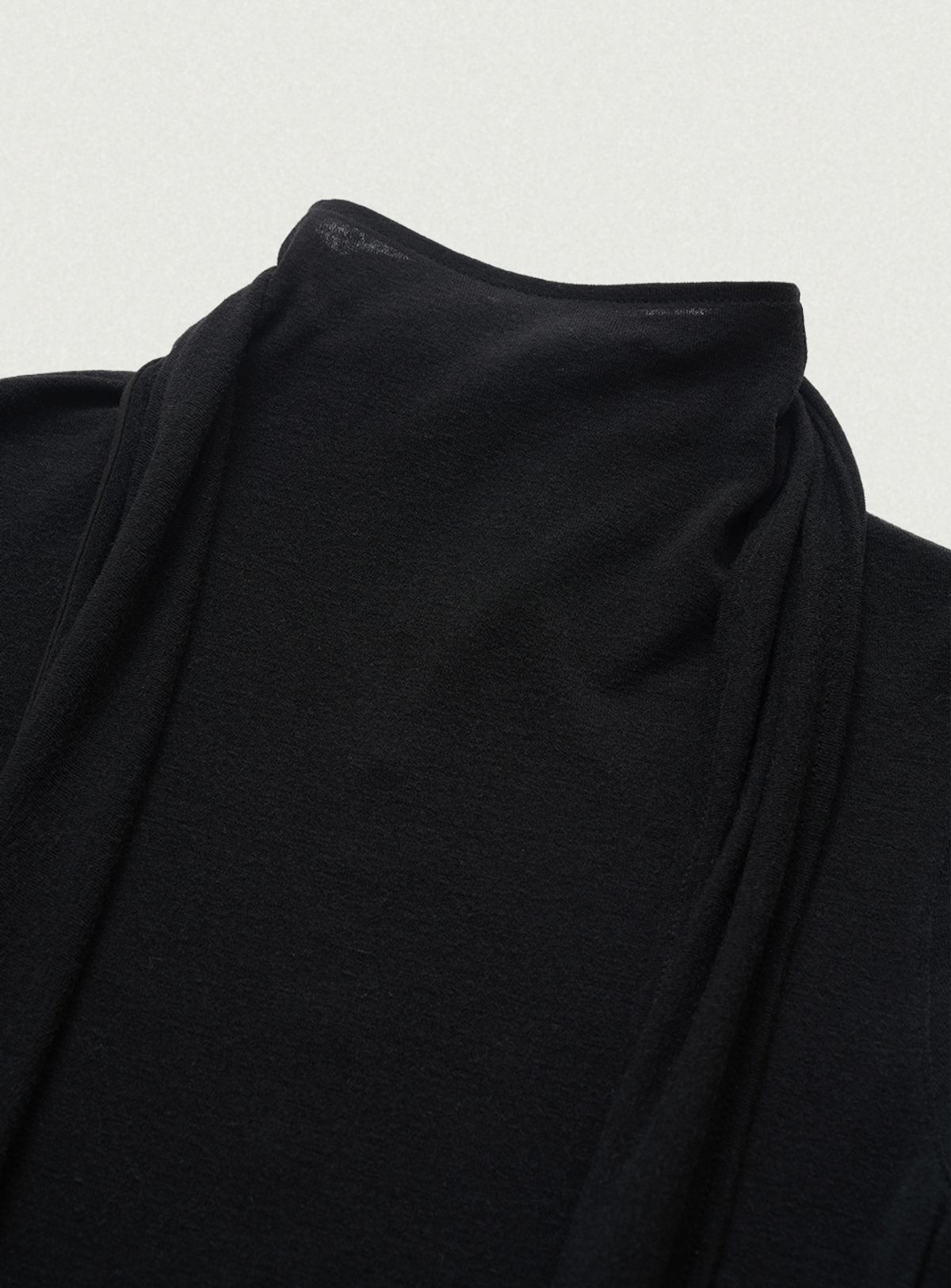 더바넷(THEBARNNET) Noue Tie T-shirt_Black