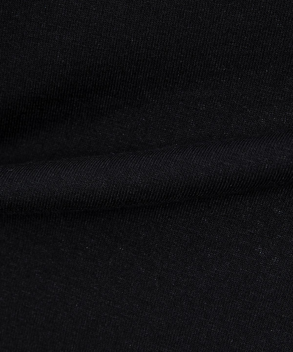 베이직하우스(BASIC HOUSE) 여성 레이온 찰랑 스판 오버핏 브이넥 무지 반팔티셔츠 블랙