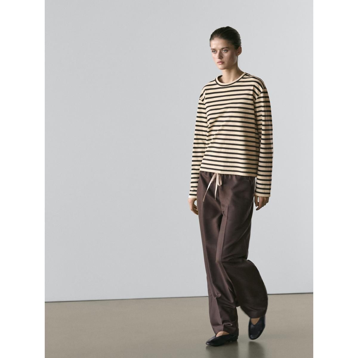 마시모두띠(MASSIMO DUTTI) 울 블렌드 콘트라스트 드로스트링 팬츠