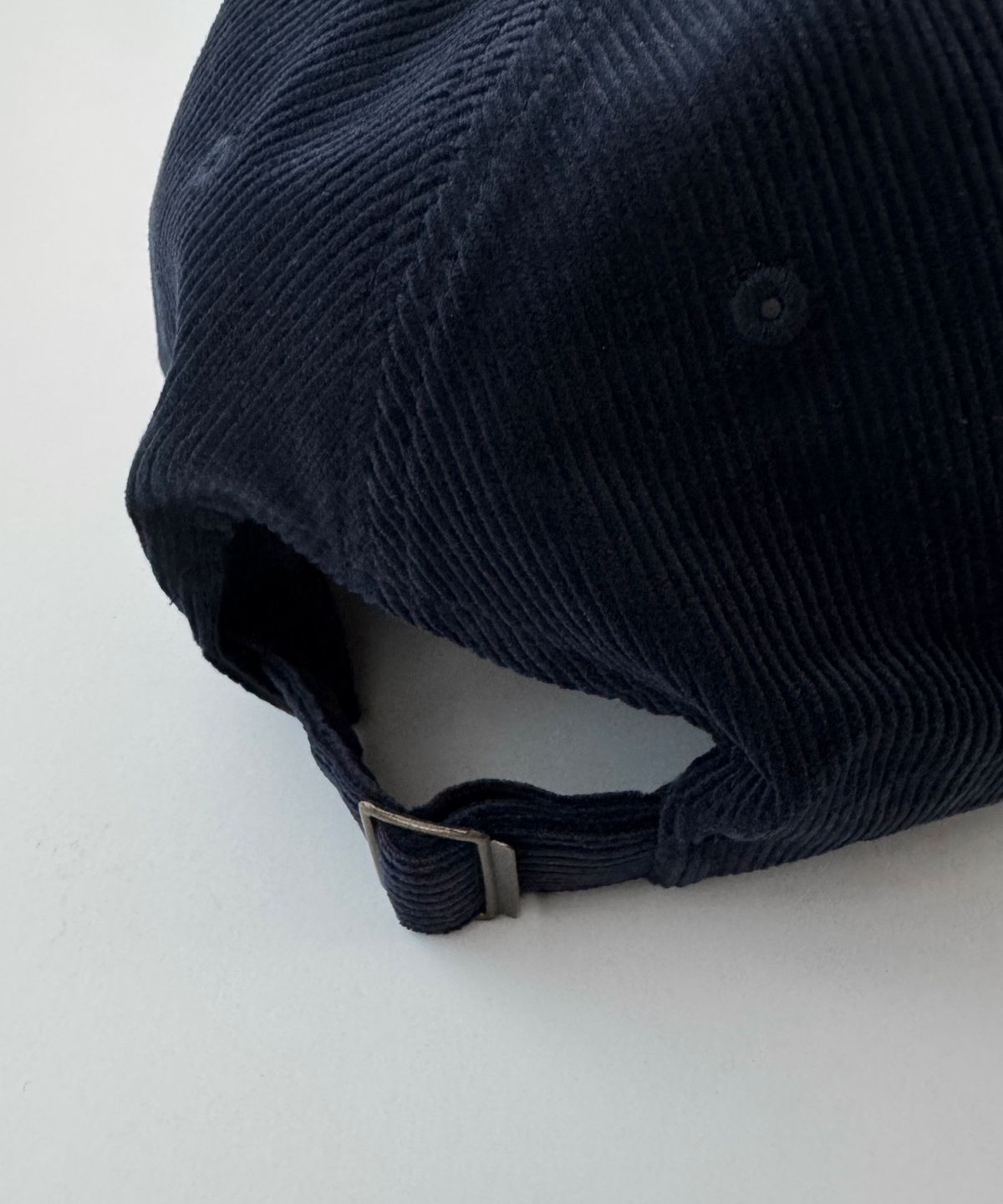 테니스 보이 클럽(TENNIS BOY CLUB) BEGINNER CORDUROY BALL CAP NAVY