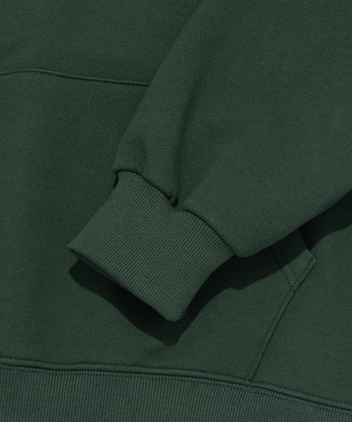 베르니(BERNI) [기모/노기모] 산타 프렌드 루돌프 후드티 (그린)