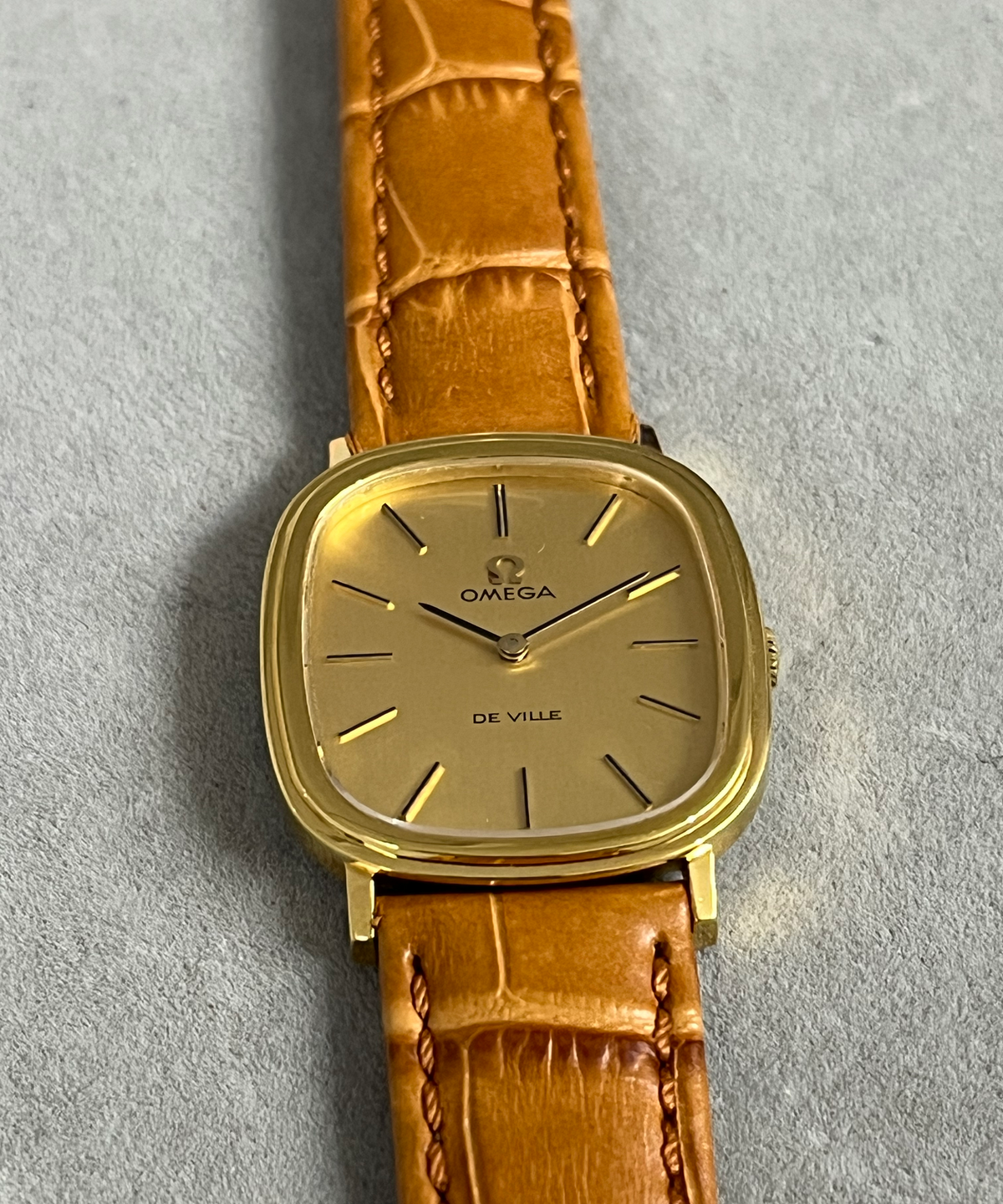오메가(OMEGA) [Vintage] 오메가 드빌 (1975년대)