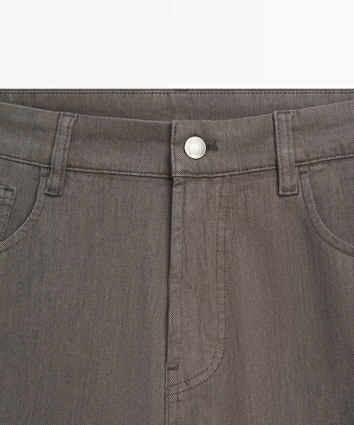 마시모두띠(MASSIMO DUTTI) 테이퍼드핏 진