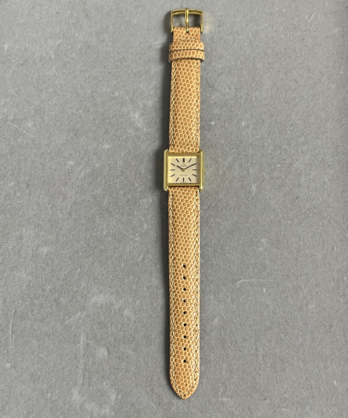 오메가(OMEGA) [Vintage] 오메가 드빌 (1973)