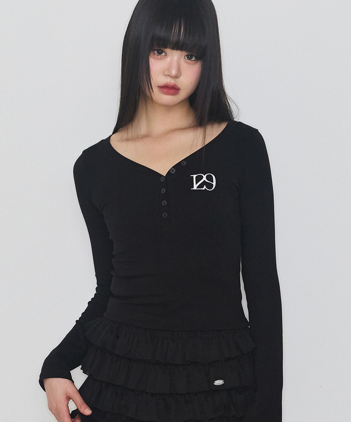 일리고(ILLIGO) 129 베이직 롱슬리브 블랙