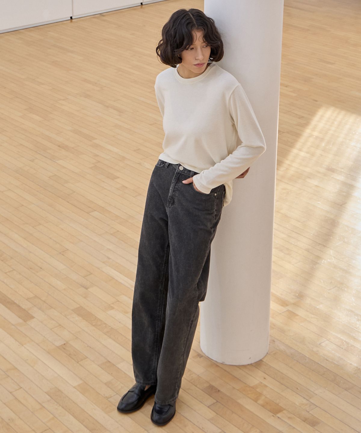 오어서울(AURE SEOUL) 코듀로이 데님 팬츠 [차콜]