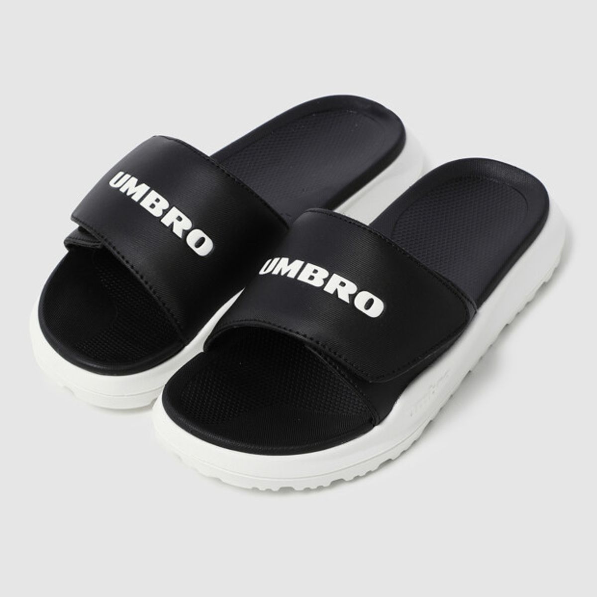 엄브로(UMBRO) DUAL DOPE SD (듀얼 도프 슬라이드) 블랙 UR123ESD12
