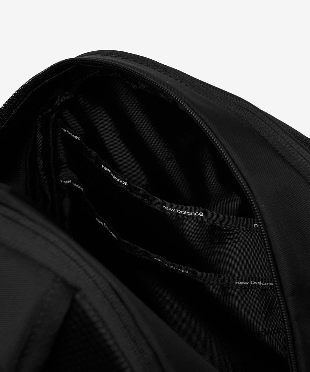 뉴발란스(NEW BALANCE) NBGCGSS102 / FLYINGFOAM 3D BACKPACK V2 (D/BLACK)