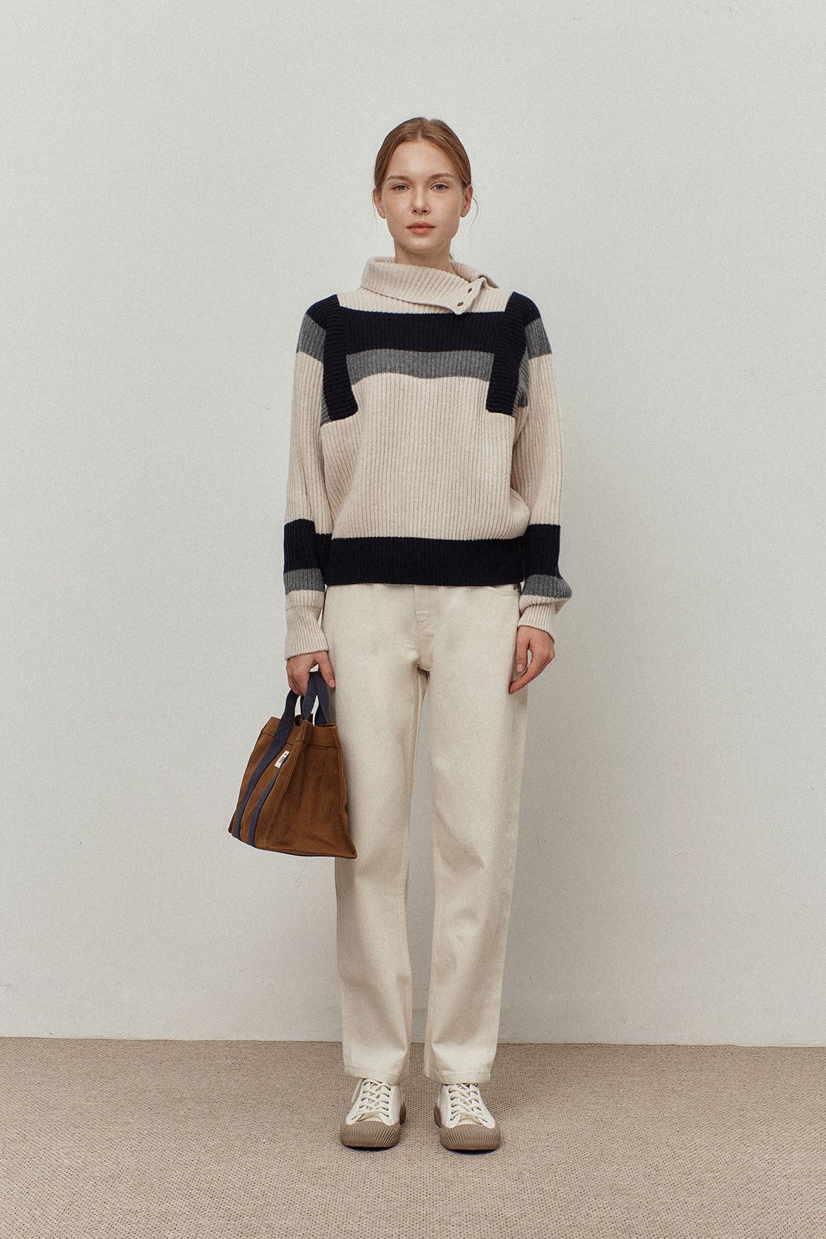 르몽생미셸(LE MONT ST MICHEL) highneck button point SWEATER_Ivory
