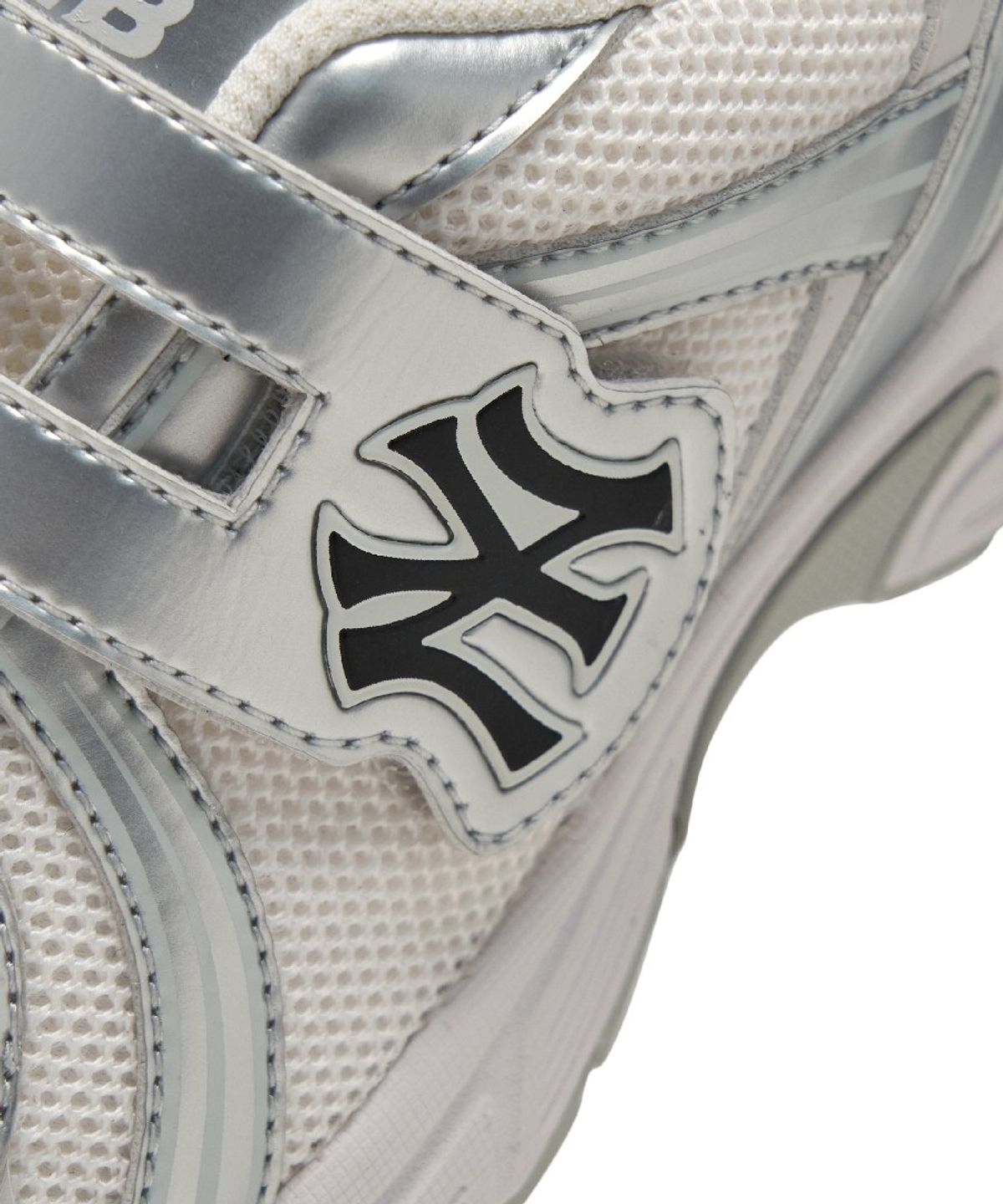 엠엘비 키즈(MLB KIDS) 트랙 러너 NY (White)