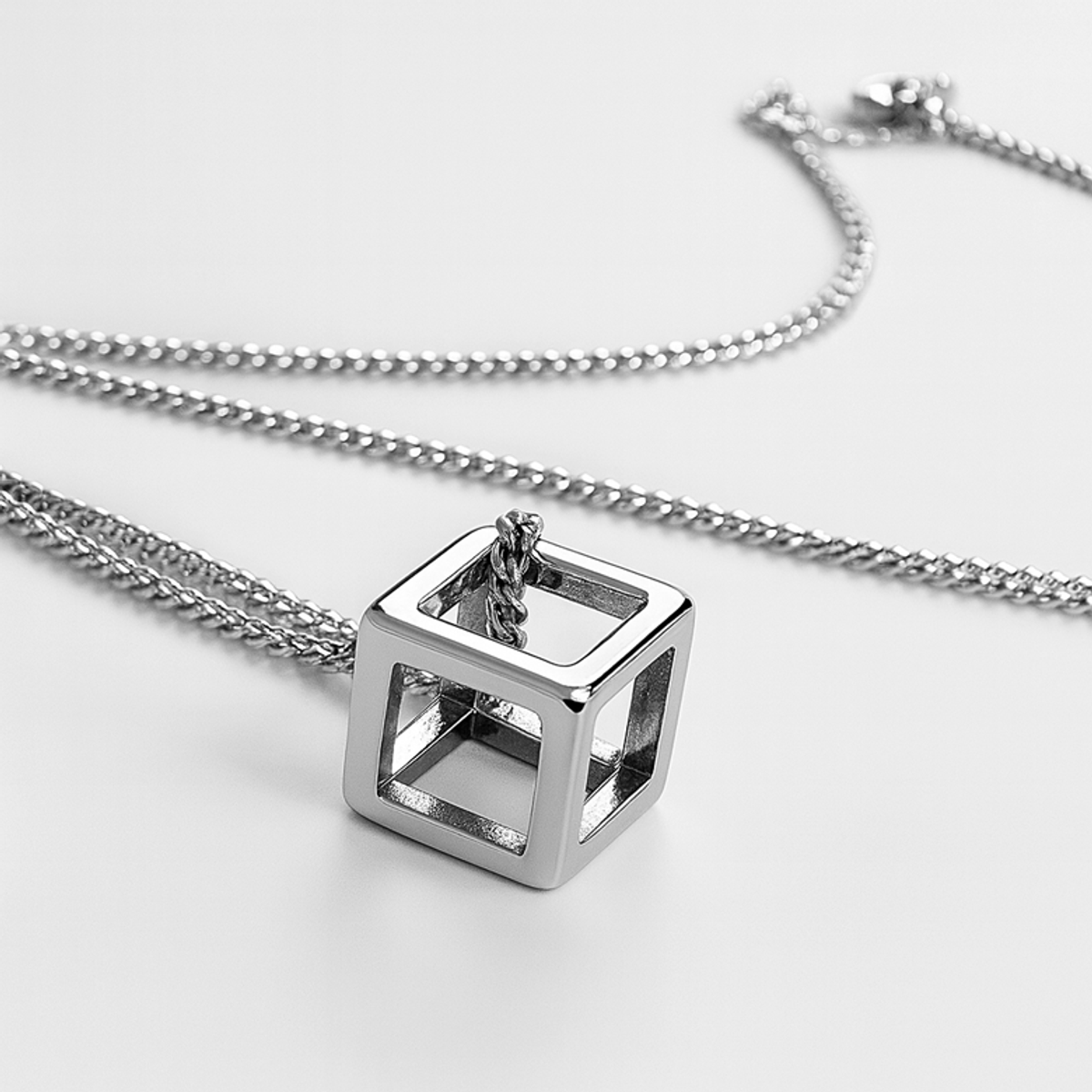 마크-4(MARK-4) NECKLACE THE CUBE
