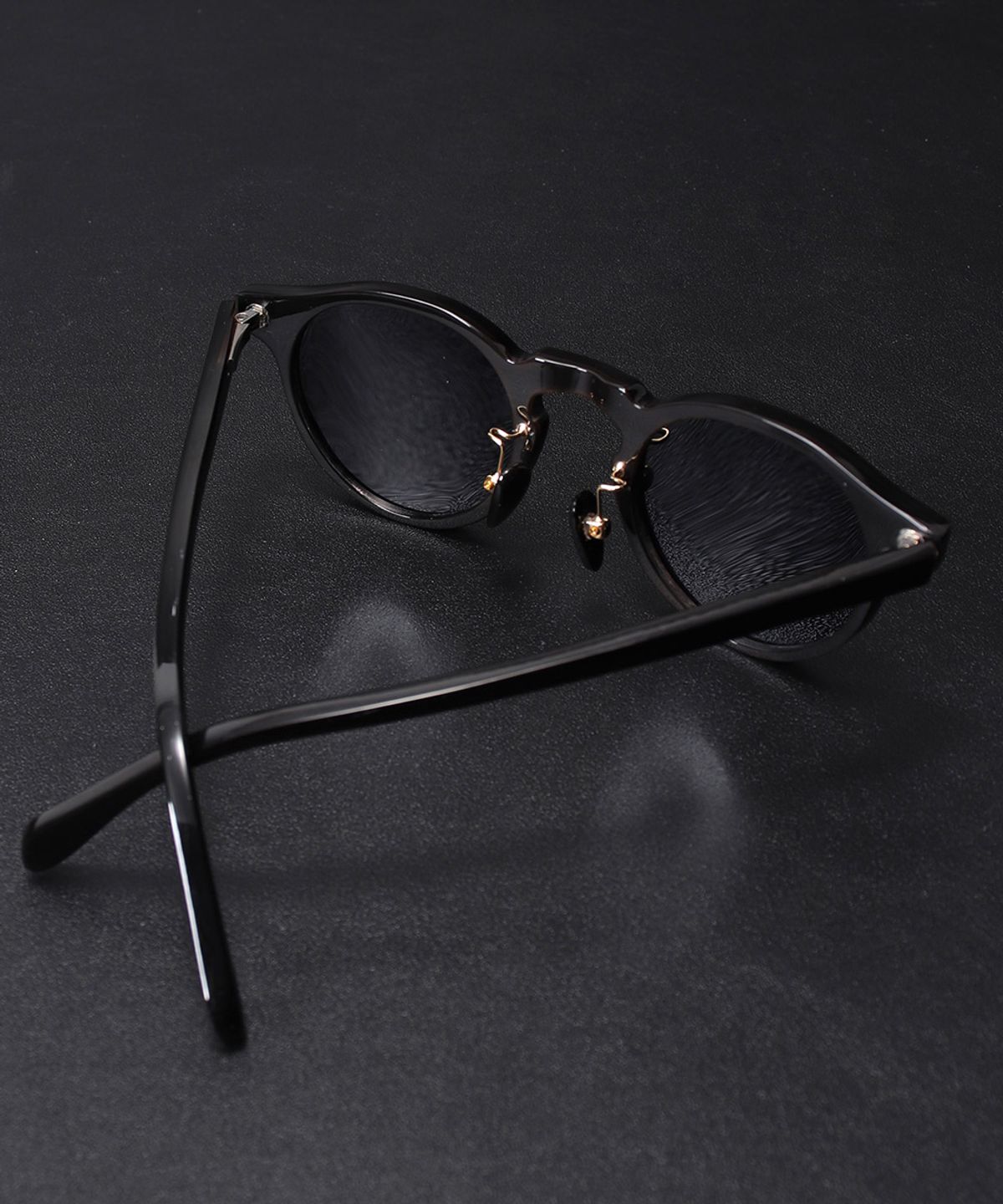 링컨프레임(LINCOLNFRAME) 버팔로 뿔 라운드 아세테이트 선글라스 BLACK