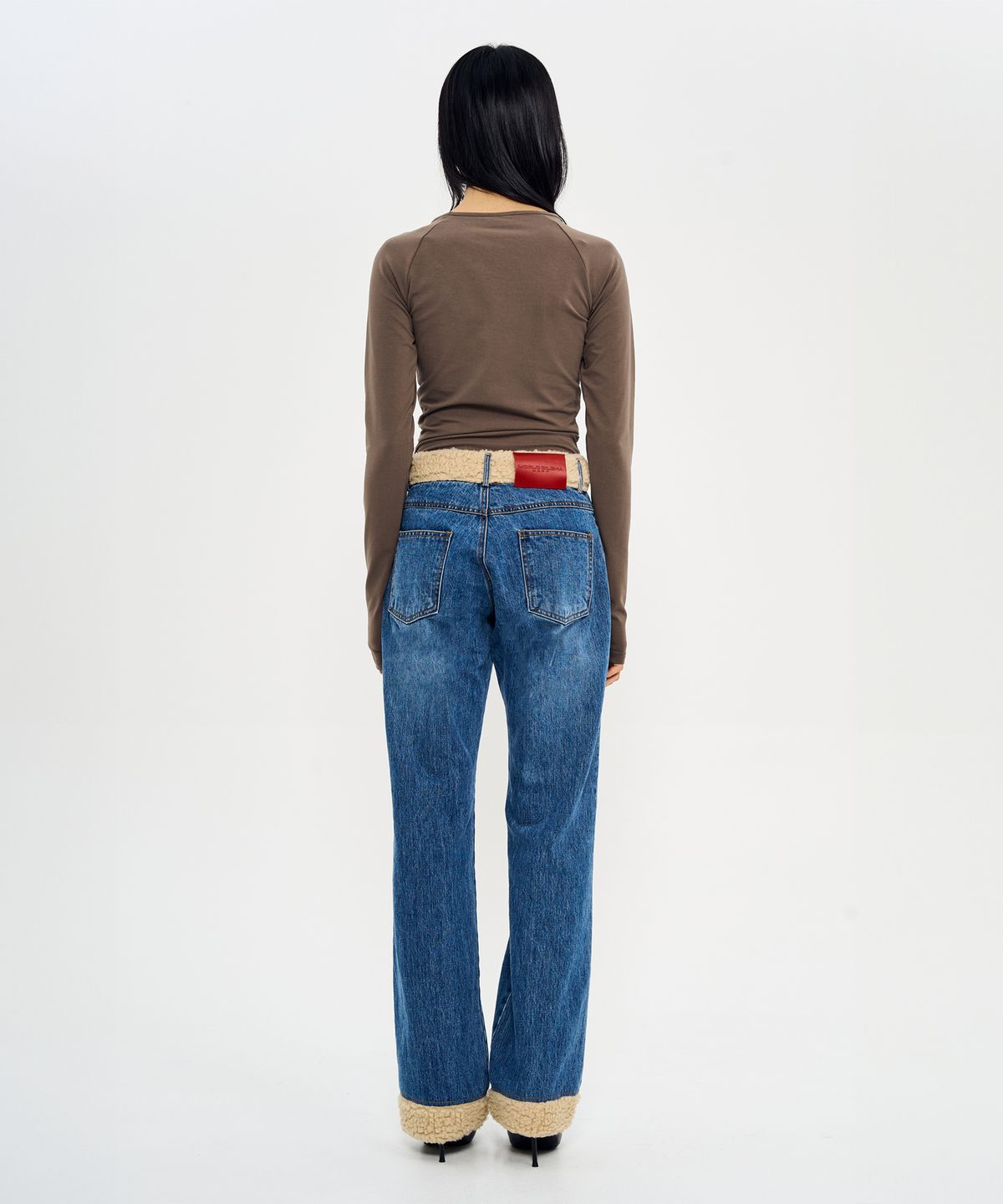 월드딜레마(WORLDDILEMA) SET-UP SHERPA POINT SEMI BOOTS-CUT DENIM PANTS (BLUE)