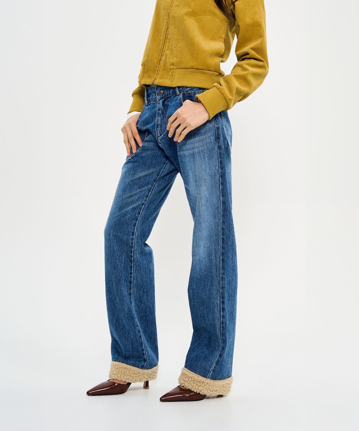 월드딜레마(WORLDDILEMA) SET-UP SHERPA POINT SEMI BOOTS-CUT DENIM PANTS (BLUE)