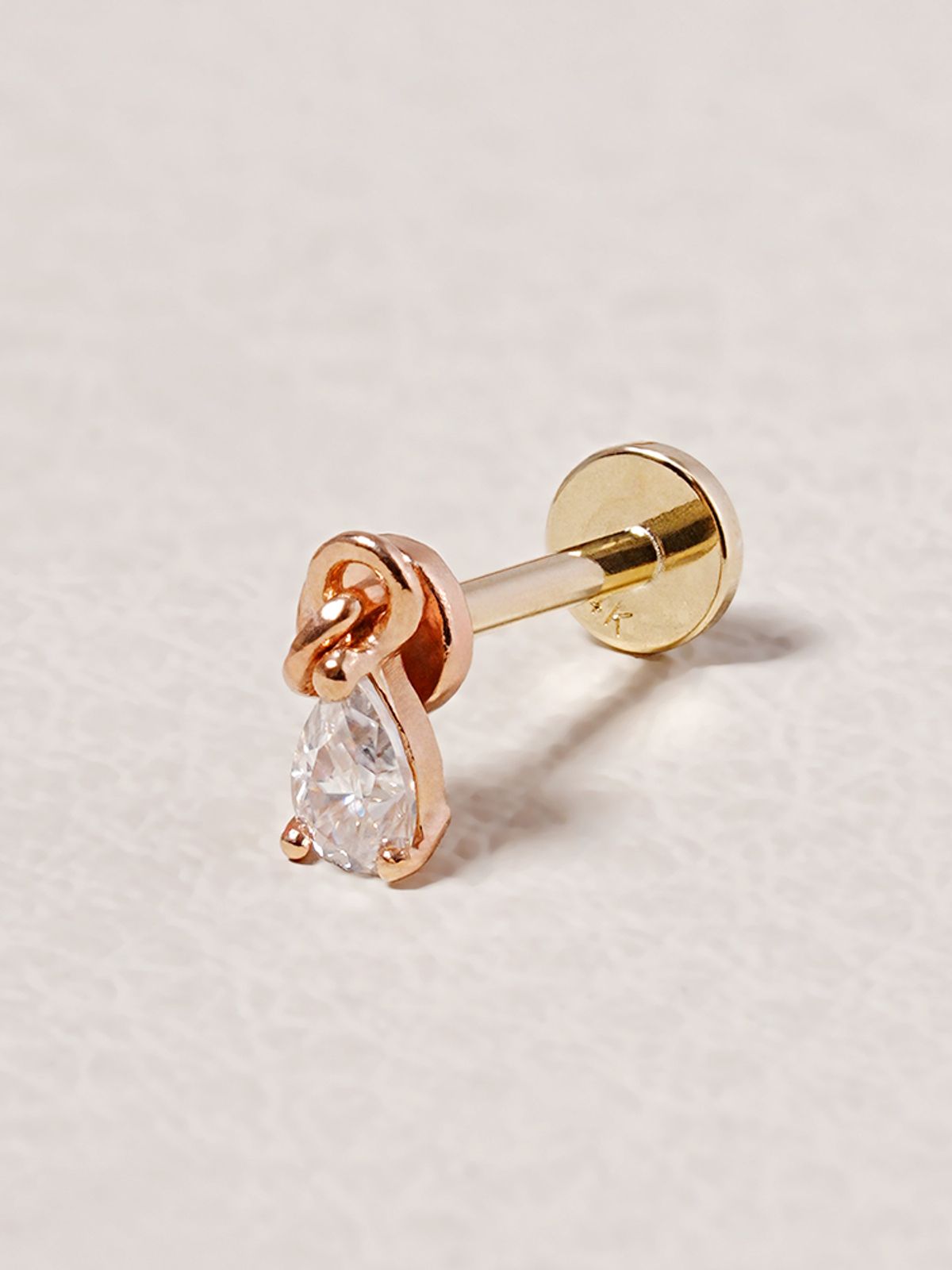 미니멀피어싱(MINIMALPIERCING) [0.8mm]14K 인터널 모이사나이트 다이아 물방울 드롭 라블렛 피어싱 귀걸이