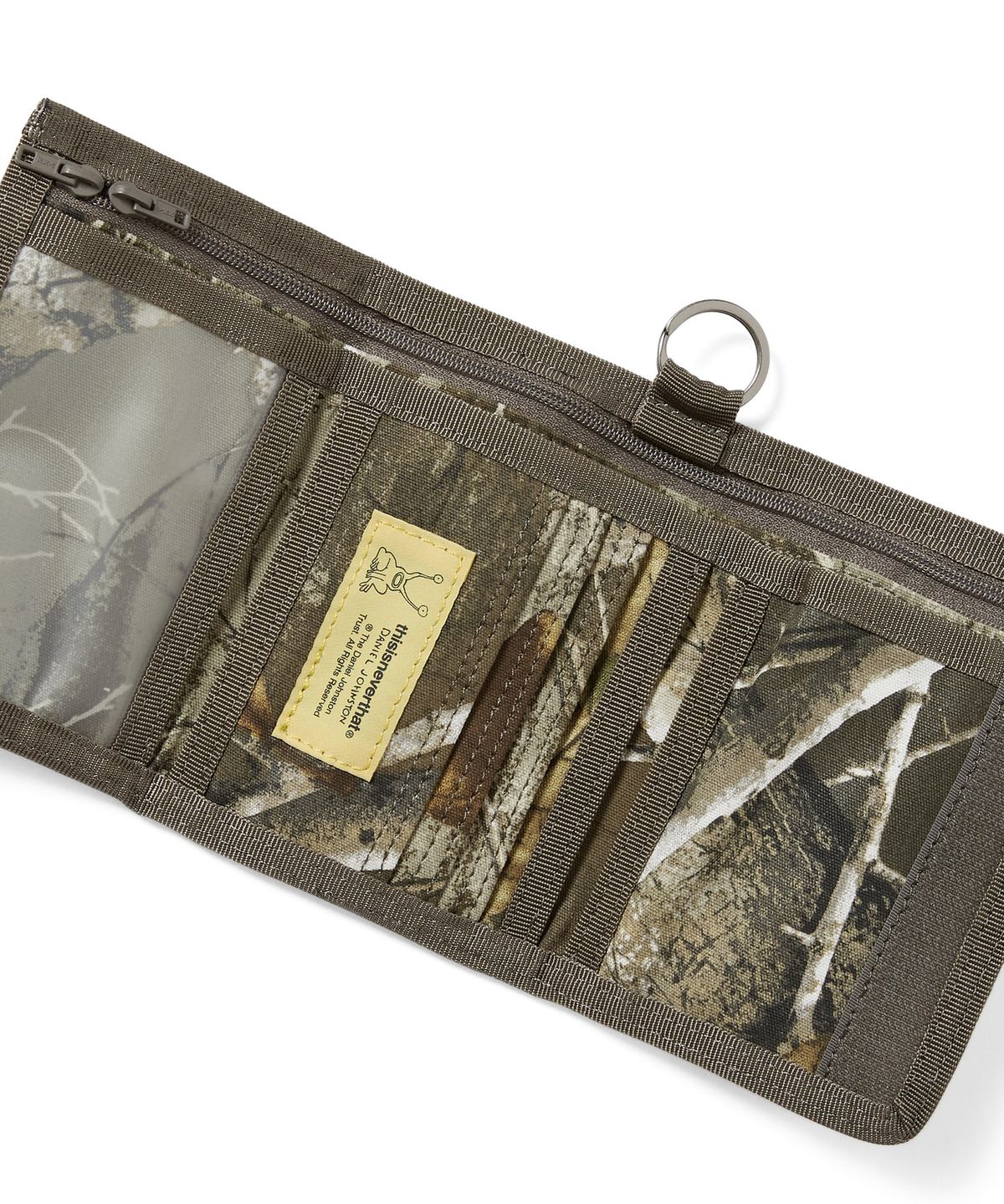 디스이즈네버댓(THISISNEVERTHAT) TNT Daniel Johnston Tri-fold Wallet Realtree