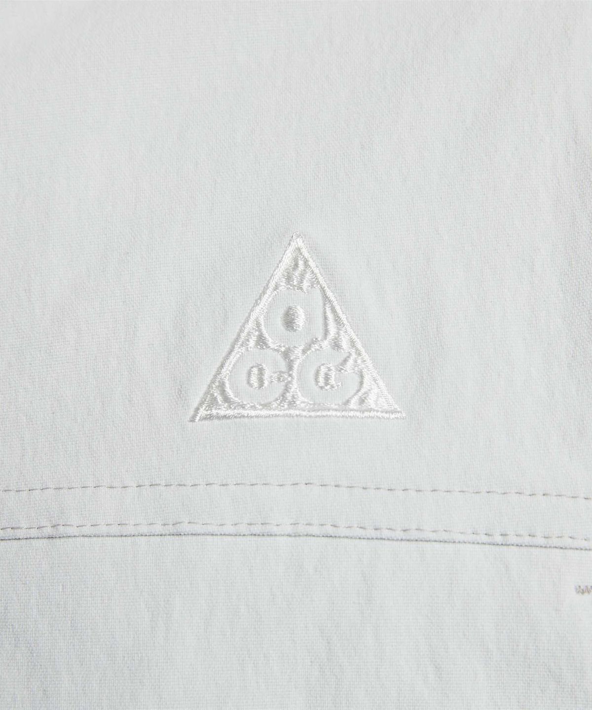 나이키(NIKE) ACG 스미스 서밋 자외선 차단 재킷 W - 포톤 더스트:그레이 포그:칼리지 그레이:서밋 화이트 / HV0584-025
