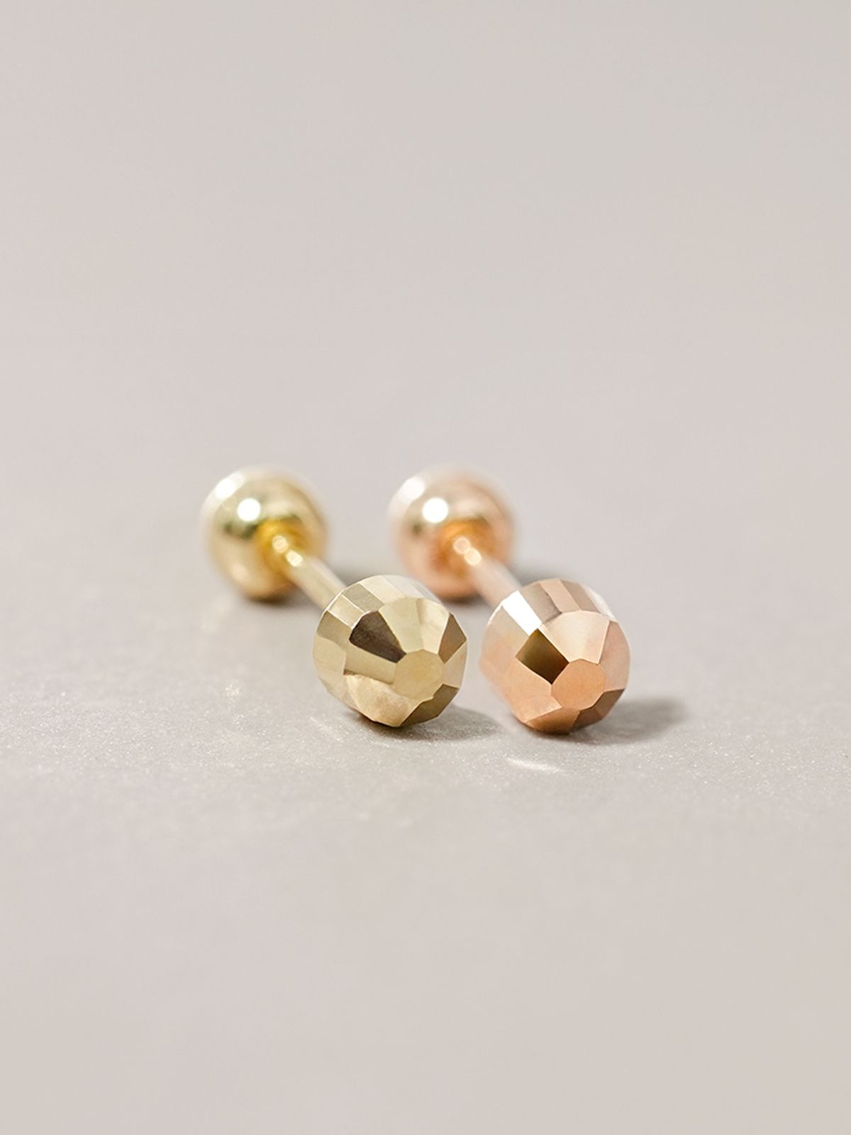 미니멀피어싱(MINIMALPIERCING) 14K 샤이닝 원형 컷팅 피어싱 귀걸이