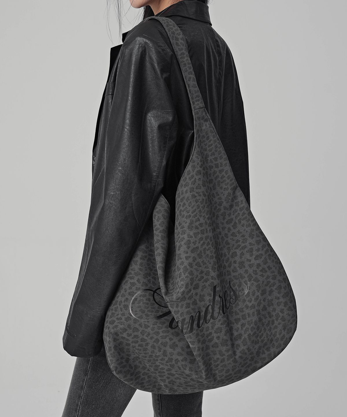 어반드레스(AVANDRESS) Urban Savannah Shoulder Bag_3Colors