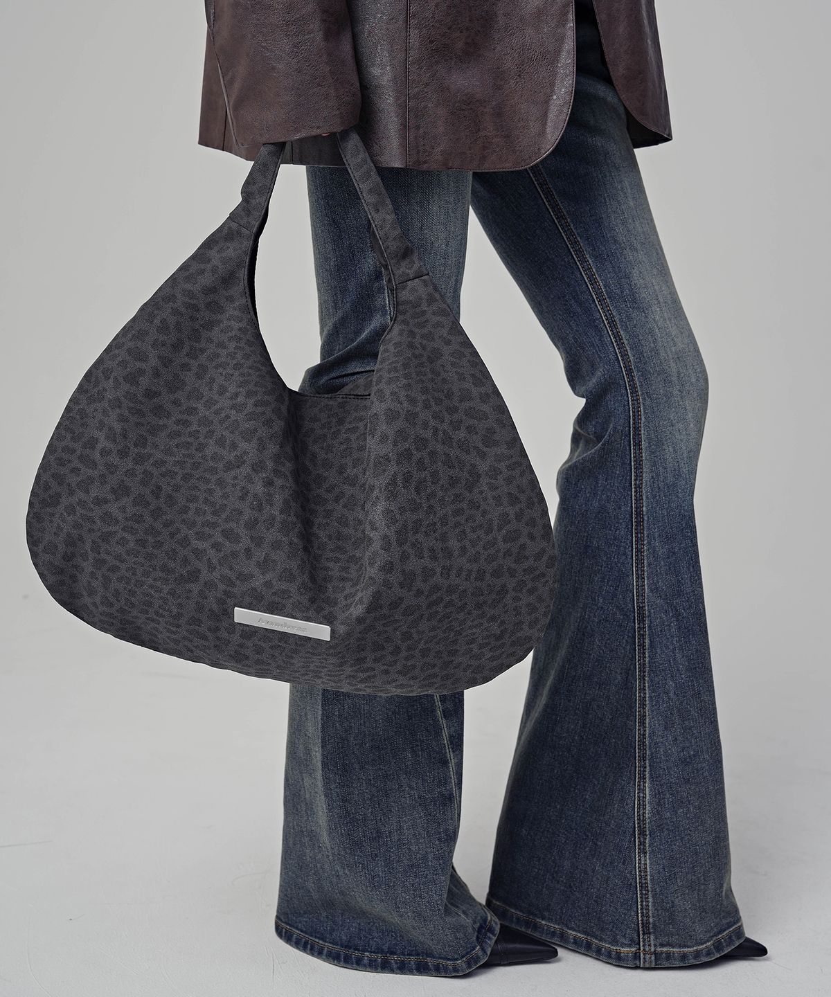 어반드레스(AVANDRESS) Moon Comet Bag BLACK