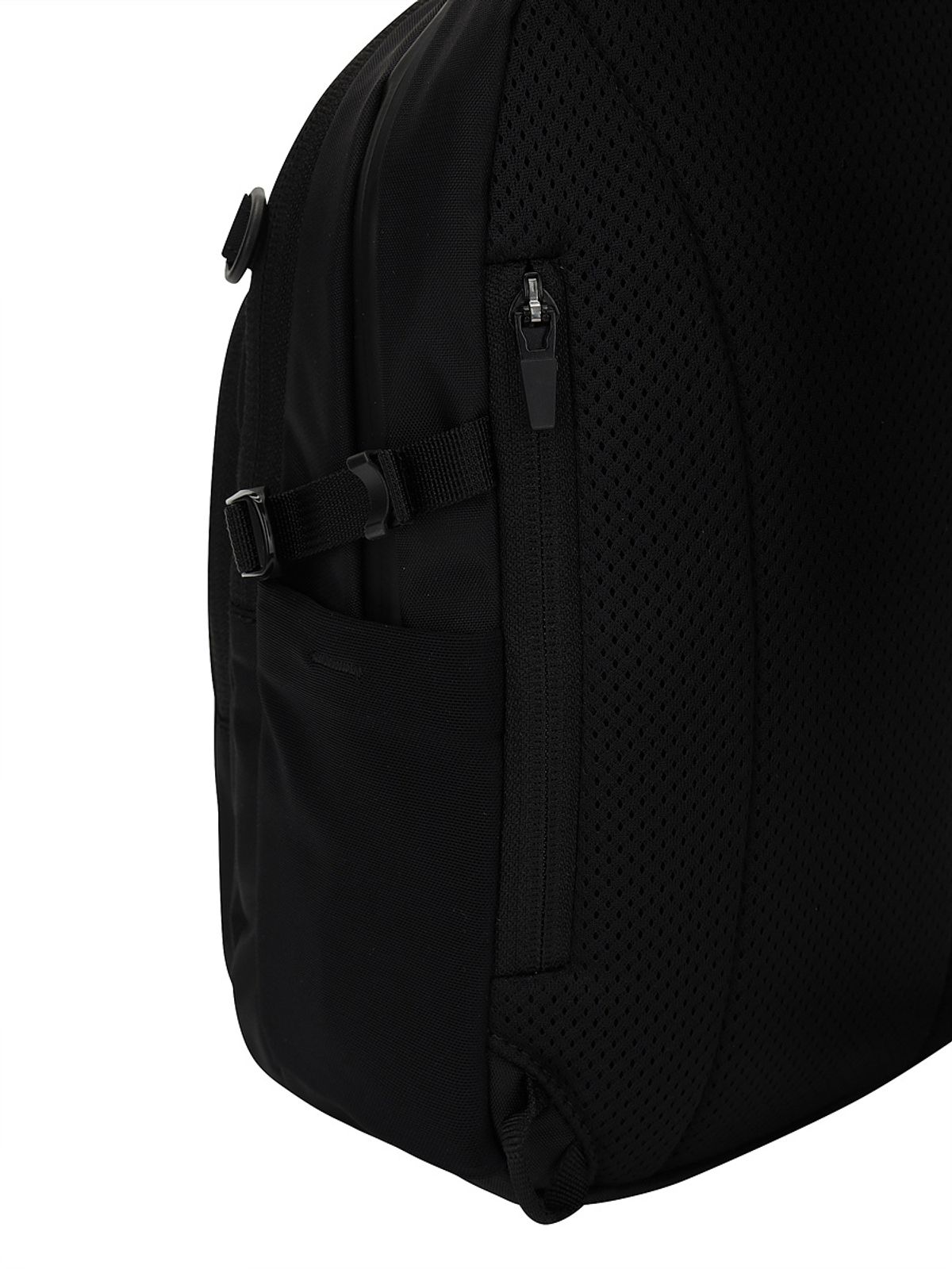 디스커버리 익스페디션(DISCOVERY EXPEDITION) 아웃도어 라지 슬링백 (BLACK)