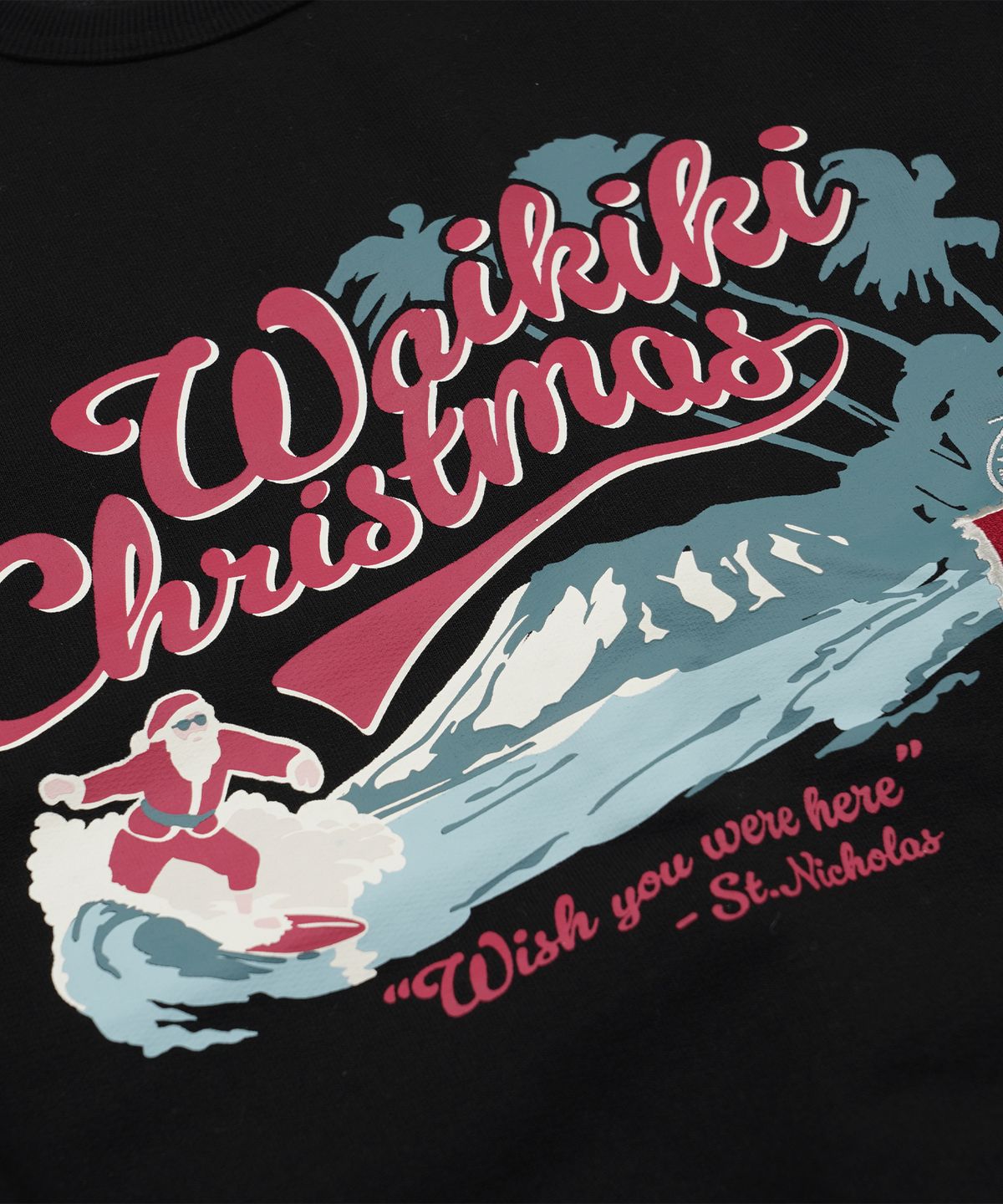 프리즘웍스(FRIZMWORKS) WAIKIKI CHRISTMAS POSTCARD SWEATSHIRT _ BLACK