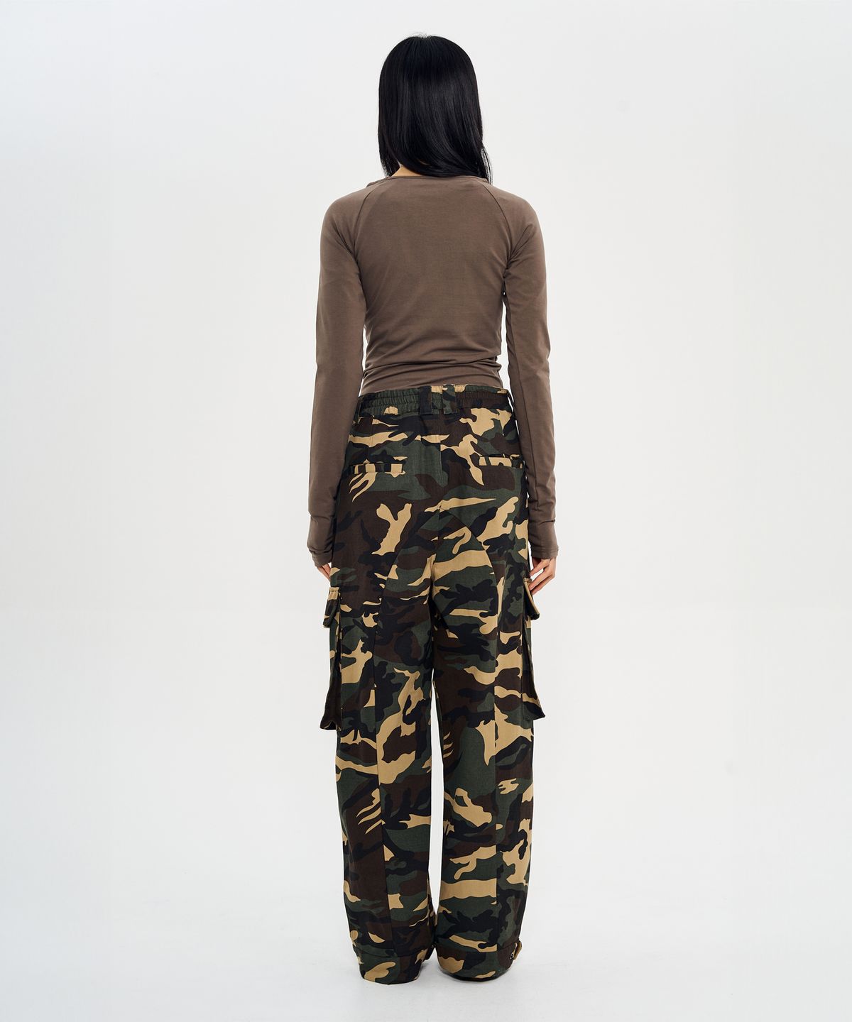 월드딜레마(WORLDDILEMA) SIGN PRINTING STRETCH TIGHT T-SHIRTS (KHAKI BROWN)