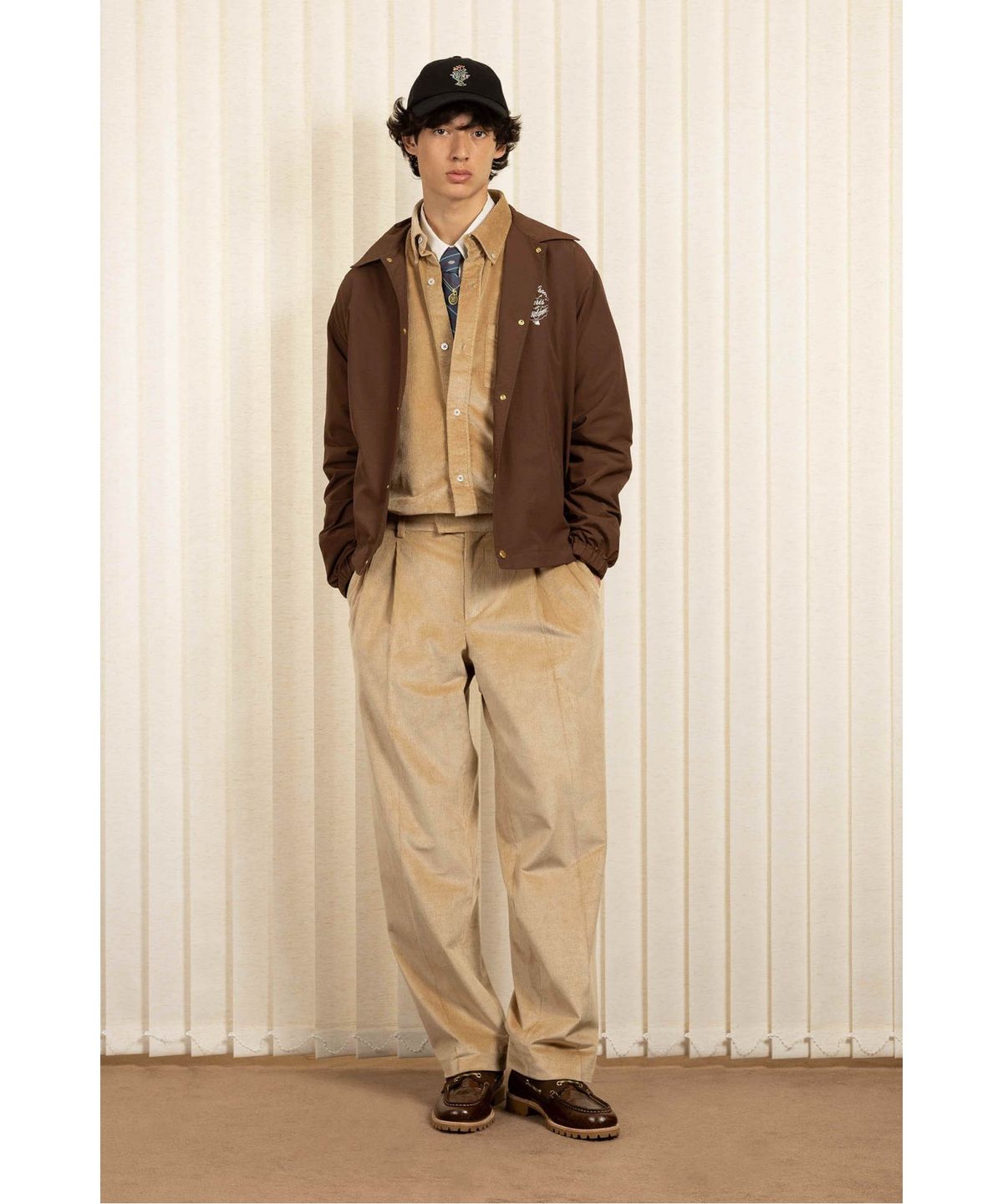드롤드무슈(DROLE DE MONSIEUR) Le Pantalon Golfeur Corduroy D0PAA25002BEX