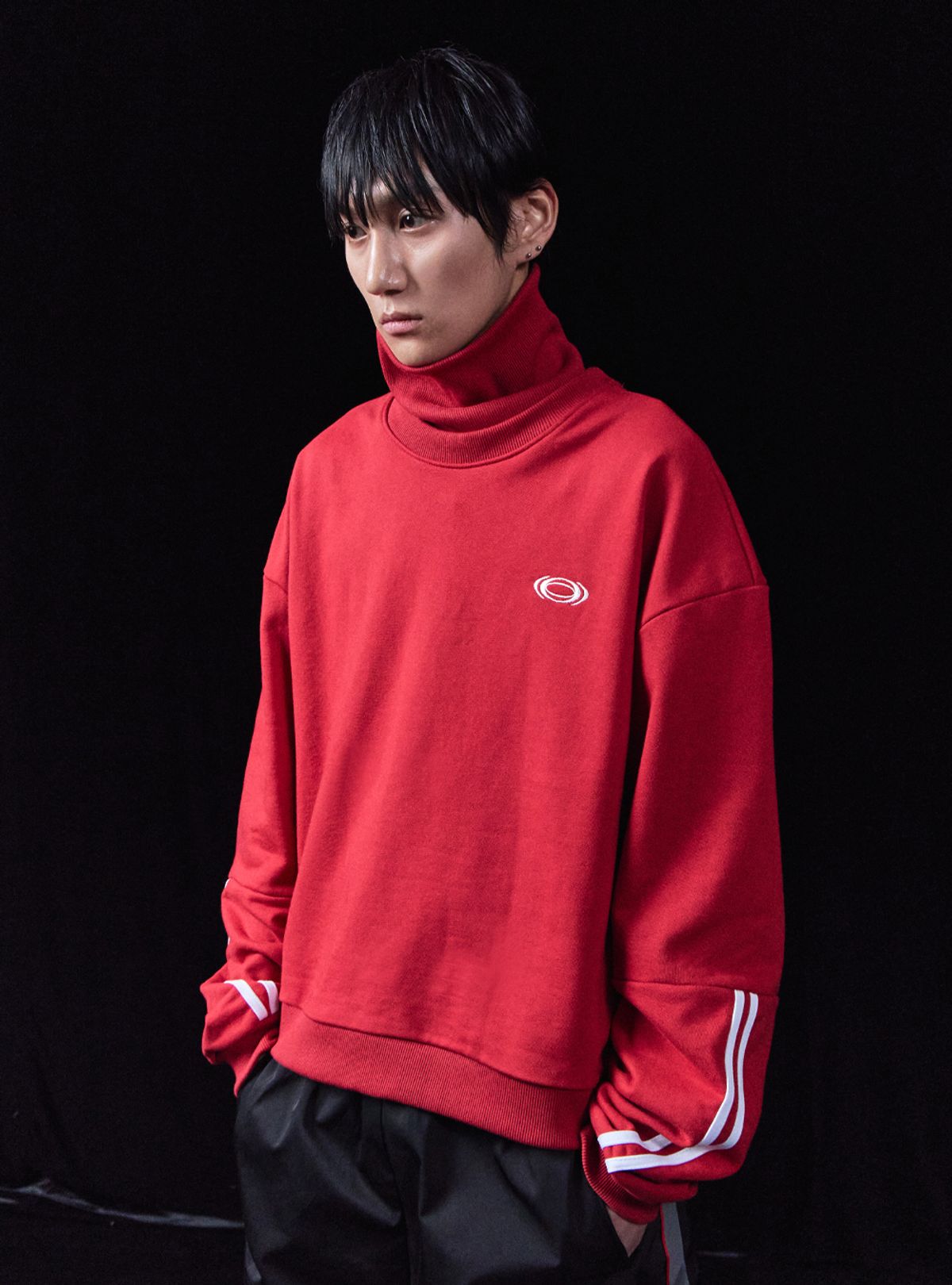 씨비전 바이 씨에스씨(CIVISION BY CSC) ICONIC SWEATSHIRT RED (MENS)