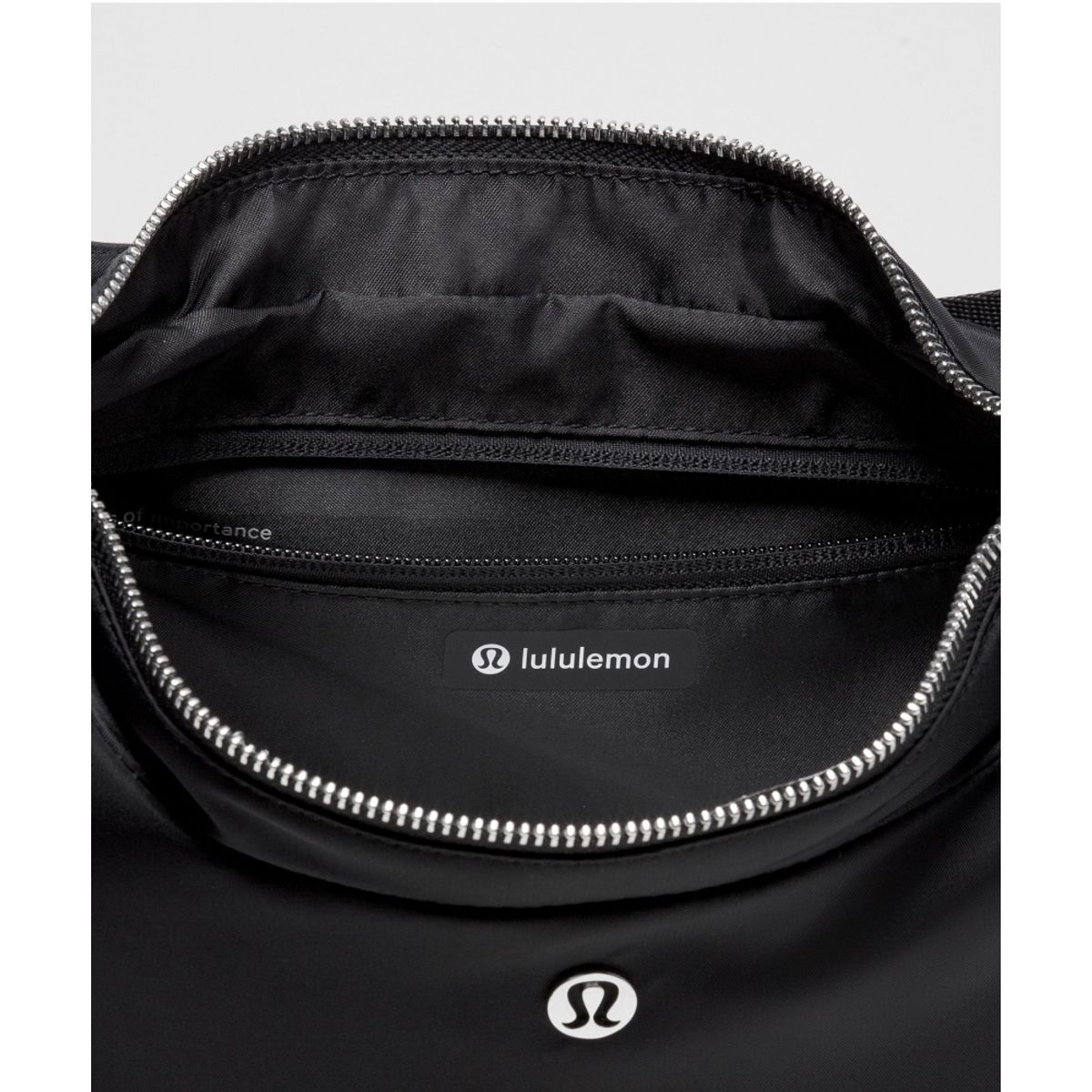 룰루레몬(LULULEMON) 시티 에센셜 숄더백  BLK