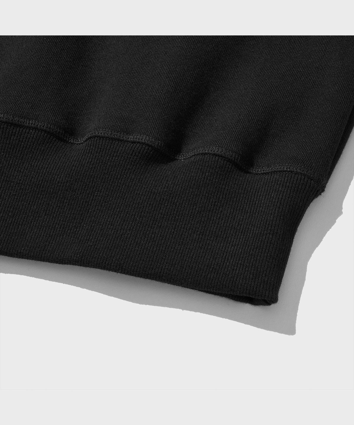비디알(VDR) MICKEY MOUSE_FREEDOM SLEEVE SWEATSHIRT [Black Night]