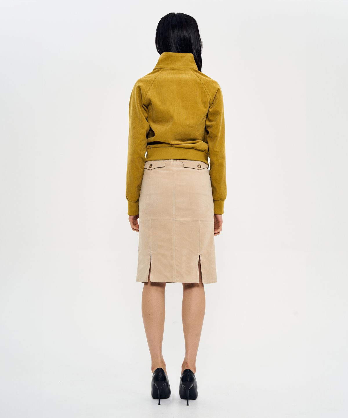 월드딜레마(WORLDDILEMA) SIGN EMBROIDERY STAND COLLAR (OLIVE)