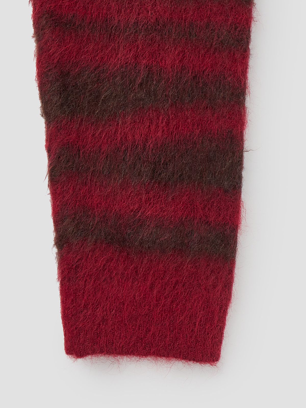 아포엠(APOEM) Stripe Fuzzy Knit (2c)